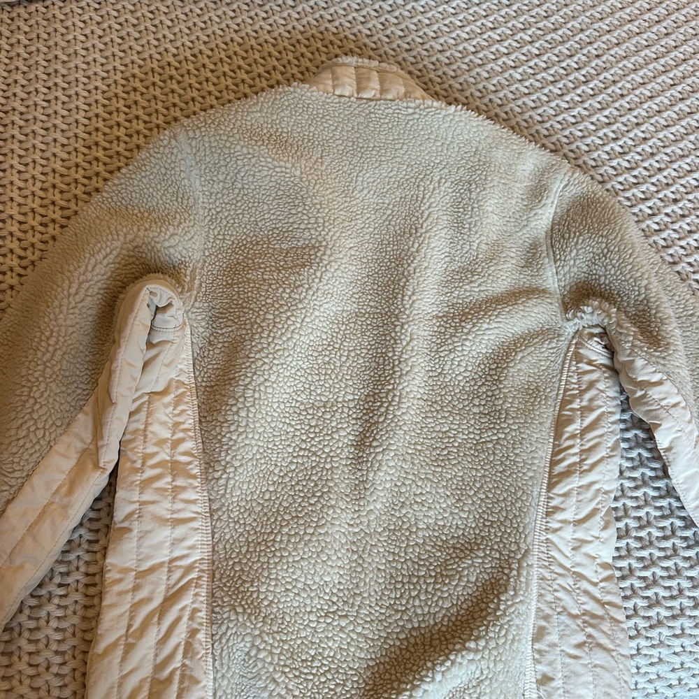 Vintage PATAGONIA Ivory Retro-X Full Zip Jacket - Picture 7 of 7